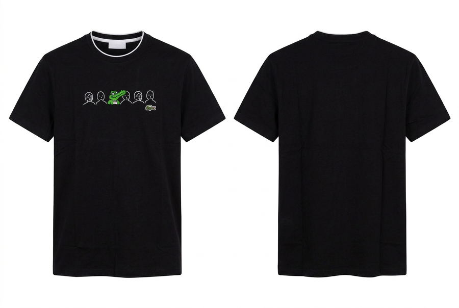 Playera negra con gráfico de cocodrilo verde al frente y espalda lisa, con volumen suave sobre fondo blanco