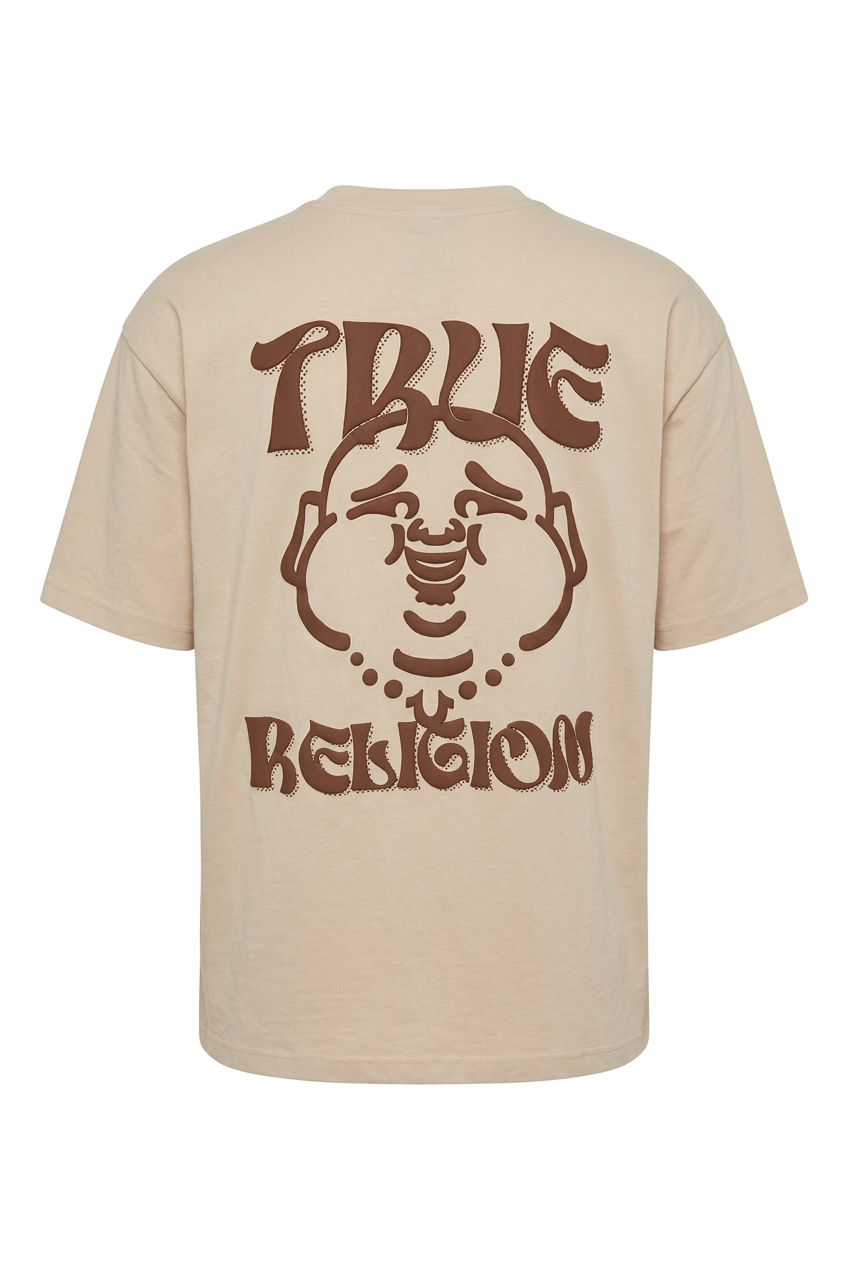 Playera True Religion beige de espalda en maniquí invisible con fondo blanco